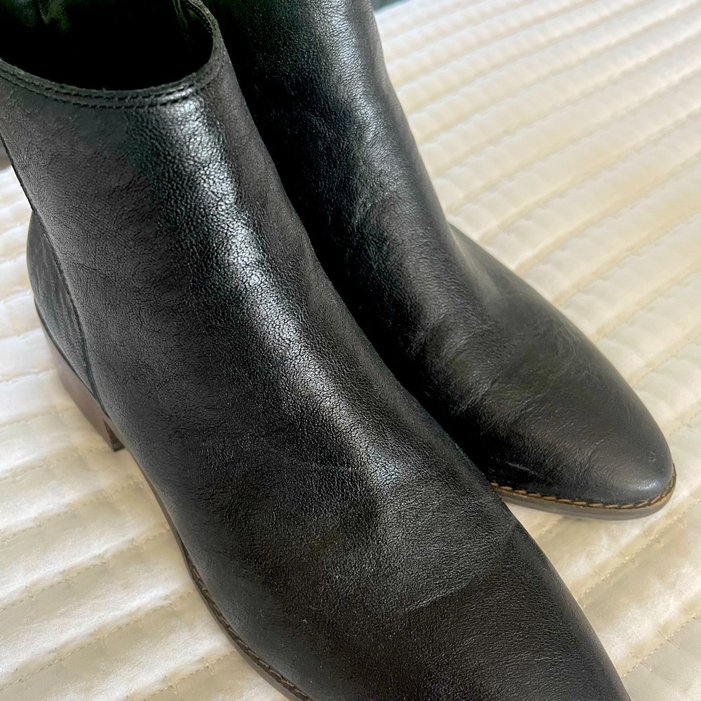 Lucky Brand booties